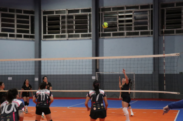 Foto - CAMPEONATO MUNICIPAL DE VÔLEI FEMININO 