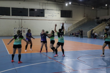 Foto - CAMPEONATO MUNICIPAL DE HANDEBOL FEMININO