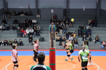 Foto - CAMPEONATO MUNICIPAL DE VÔLEI FEMININO 