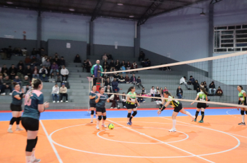 Foto - CAMPEONATO MUNICIPAL DE VÔLEI FEMININO 