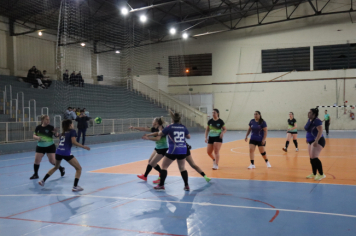 Foto - CAMPEONATO MUNICIPAL DE HANDEBOL FEMININO