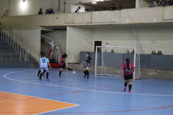 Foto - CAMPEONATO POPULAR MUNICIPAL DE FUTSAL FEMININO