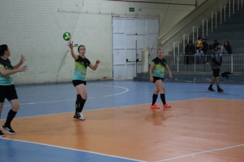 Foto - CAMPEONATO MUNICIPAL DE HANDEBOL FEMININO