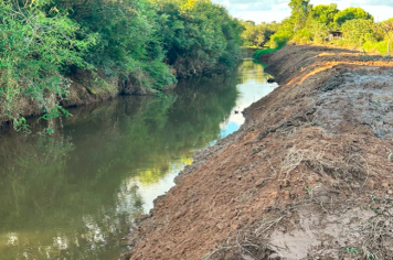 Prefeitura realiza obras de desassoreamento dos Rios Piraí e Piraizinho