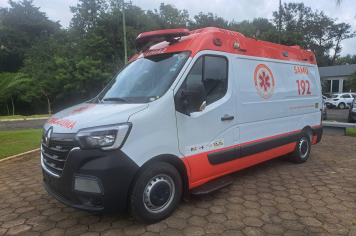 Saúde reforçada: Piraí do Sul recebe uma nova ambulância para o SAMU