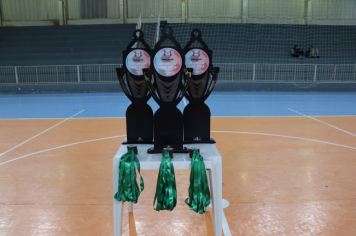 Foto - PREMIAÇÃO CAMPEONATO POPULAR MUNICIPAL DE FUTSAL FEMININO