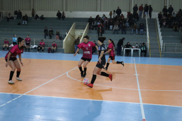 Foto - CAMPEONATO POPULAR MUNICIPAL DE FUTSAL FEMININO