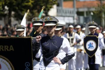 Foto - Desfile Cívico -  Comemoração do Bicentenário da Independência do Brasil 