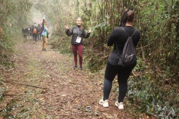 Foto - 1ª Caminhada Internacional no Circuito Cerro da Onça de Piraí do Sul foi sucesso