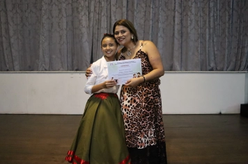 Foto - FORMAÇÃO DOS ALUNOS DE DANÇA GAÚCHA