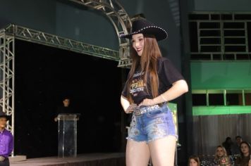 Foto - Concurso elege Rainha, 1ª e 2ª Princesas do II Piraí Rodeo Fest