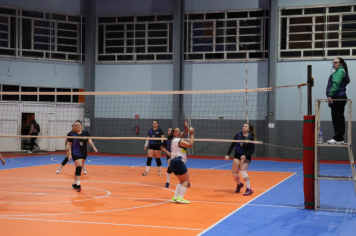 Foto - CAMPEONATO MUNICIPAL DE VÔLEI FEMININO 