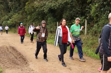 Foto - 1ª Caminhada Internacional no Circuito Cerro da Onça de Piraí do Sul foi sucesso