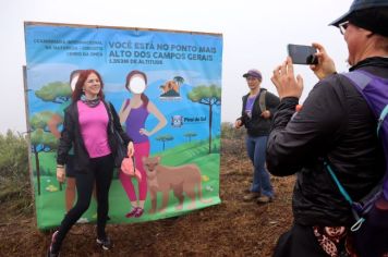 Foto - 1ª Caminhada Internacional no Circuito Cerro da Onça de Piraí do Sul foi sucesso