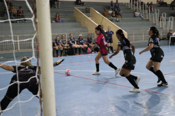 Foto - CAMPEONATO POPULAR MUNICIPAL DE FUTSAL FEMININO