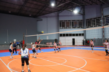 Foto - CAMPEONATO MUNICIPAL DE VÔLEI FEMININO 