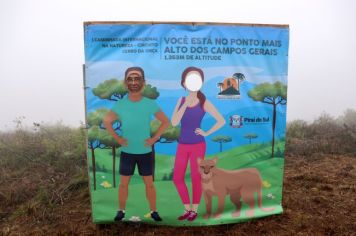 Foto - 1ª Caminhada Internacional no Circuito Cerro da Onça de Piraí do Sul foi sucesso