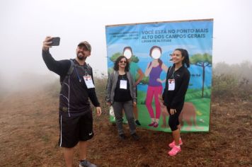 Foto - 1ª Caminhada Internacional no Circuito Cerro da Onça de Piraí do Sul foi sucesso