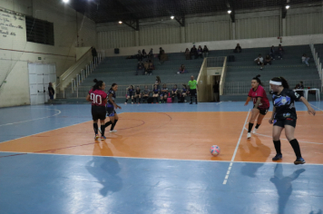 Foto - CAMPEONATO POPULAR MUNICIPAL DE FUTSAL FEMININO