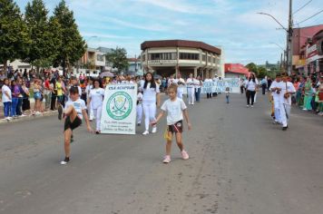 Foto - Desfile Cívico 2024