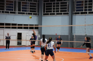 Foto - CAMPEONATO MUNICIPAL DE VÔLEI FEMININO 