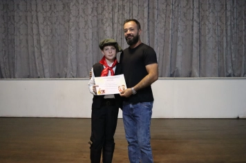 Foto - FORMAÇÃO DOS ALUNOS DE DANÇA GAÚCHA