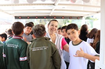 Foto - CARRETA DA ALEGRIA DIA DAS CRIANÇAS - 16/10