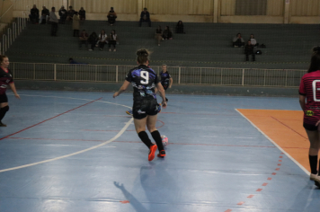Foto - CAMPEONATO POPULAR MUNICIPAL DE FUTSAL FEMININO