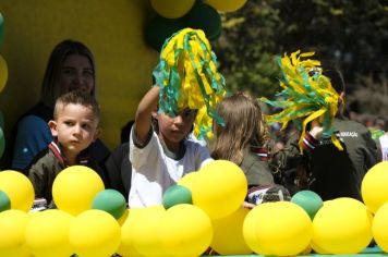 Foto - Desfile Cívico -  Comemoração do Bicentenário da Independência do Brasil 