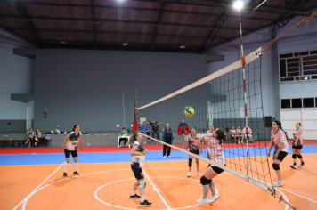 Foto - CAMPEONATO MUNICIPAL DE VÔLEI FEMININO 
