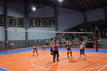 Foto - CAMPEONATO MUNICIPAL DE VÔLEI FEMININO 
