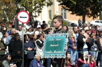 Foto - Desfile Cívico -  Comemoração do Bicentenário da Independência do Brasil 