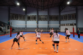 Foto - CAMPEONATO MUNICIPAL DE VÔLEI FEMININO 