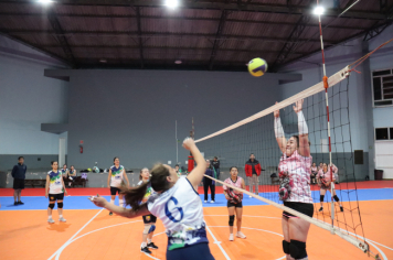 Foto - CAMPEONATO MUNICIPAL DE VÔLEI FEMININO 