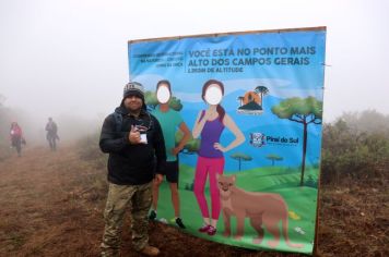 Foto - 1ª Caminhada Internacional no Circuito Cerro da Onça de Piraí do Sul foi sucesso