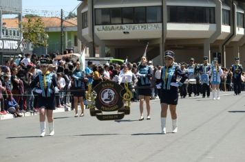 Foto - Desfile Cívico -  Comemoração do Bicentenário da Independência do Brasil 