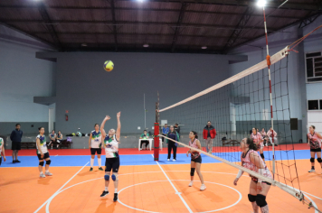 Foto - CAMPEONATO MUNICIPAL DE VÔLEI FEMININO 