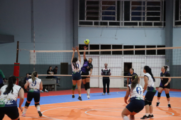 Foto - CAMPEONATO MUNICIPAL DE VÔLEI FEMININO 