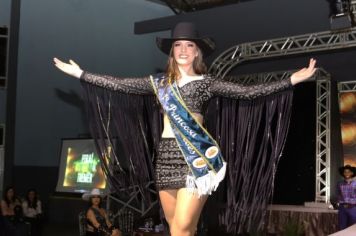 Foto - Concurso elege Rainha, 1ª e 2ª Princesas do II Piraí Rodeo Fest