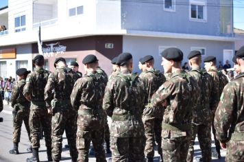 Foto - Desfile Cívico -  Comemoração do Bicentenário da Independência do Brasil 