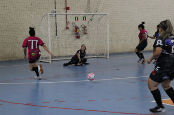 Foto - CAMPEONATO POPULAR MUNICIPAL DE FUTSAL FEMININO