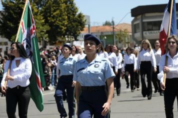 Foto - Desfile Cívico -  Comemoração do Bicentenário da Independência do Brasil 