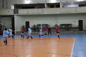 Foto - CAMPEONATO POPULAR MUNICIPAL DE FUTSAL FEMININO