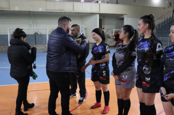 Foto - PREMIAÇÃO CAMPEONATO POPULAR MUNICIPAL DE FUTSAL FEMININO