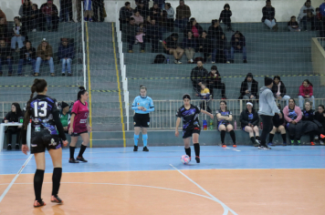 Foto - CAMPEONATO POPULAR MUNICIPAL DE FUTSAL FEMININO