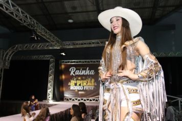 Foto - Concurso elege Rainha, 1ª e 2ª Princesas do II Piraí Rodeo Fest