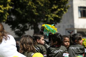 Foto - Desfile Cívico -  Comemoração do Bicentenário da Independência do Brasil 