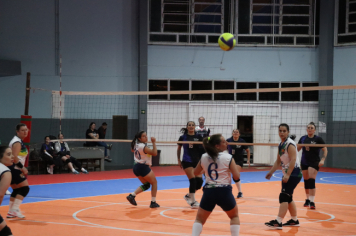 Foto - CAMPEONATO MUNICIPAL DE VÔLEI FEMININO 
