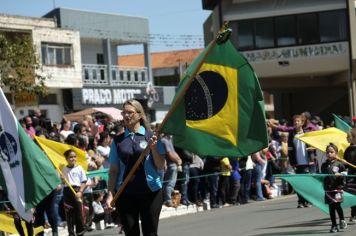 Foto - Desfile Cívico -  Comemoração do Bicentenário da Independência do Brasil 