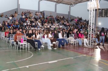 Foto - Concurso elege Rainha, 1ª e 2ª Princesas do II Piraí Rodeo Fest